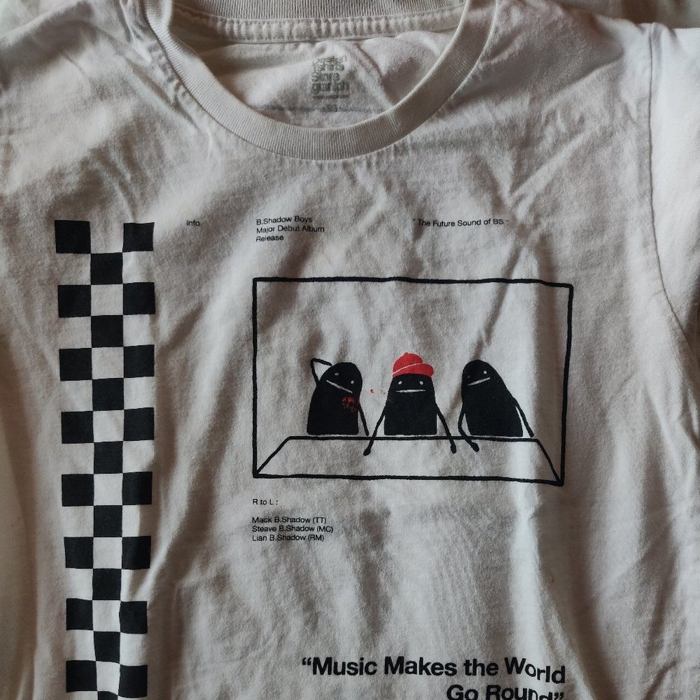 Japanese graphic tshirt